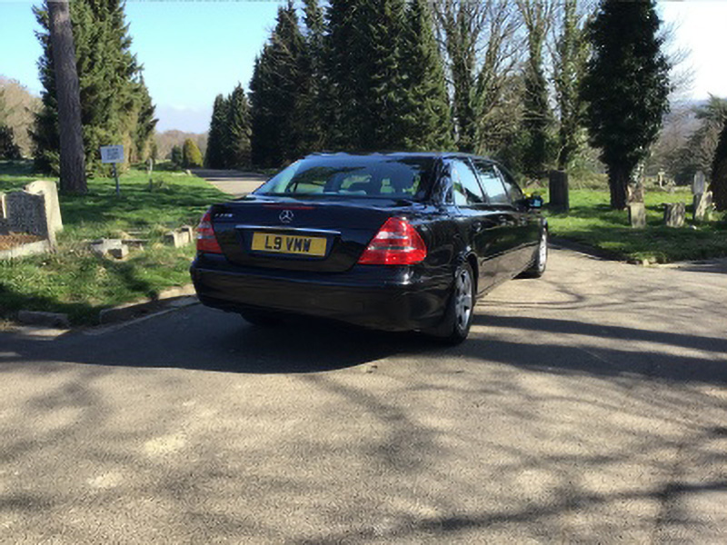 Mercedes 6 door Limousine Rear view